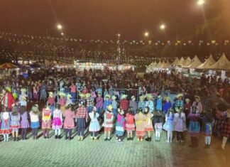Arraiá de Festa Junina em junho