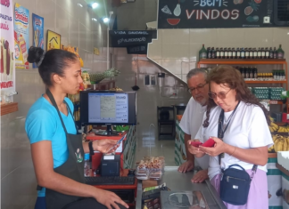 Prefeitura orienta para regularização dos negócios